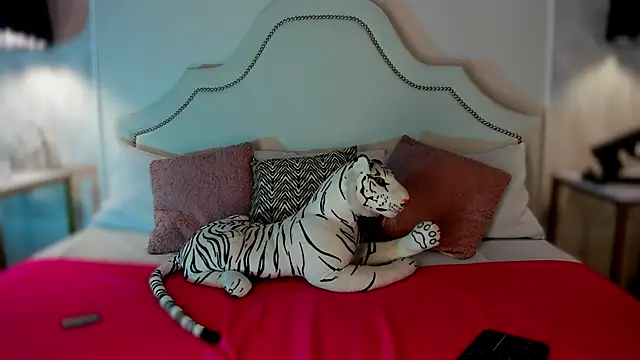 Snapshot of niicole_garner chatting on 02/11/26, 04:40 niicole garner online show from 02/11/26, 04:40