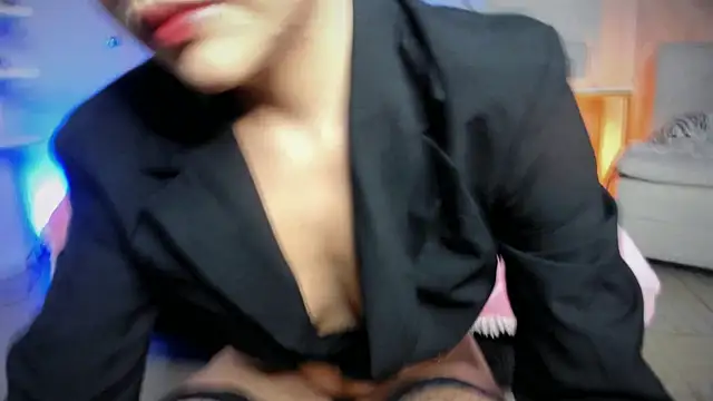 niicole garner online show from 06/10/26, 04:30