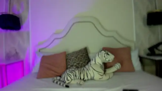 niicole garner online show from 03/05/26, 02:57