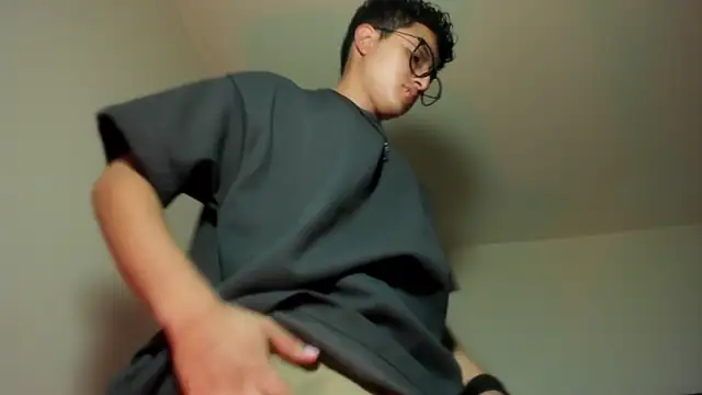 Snapshot of Adonibaskerville4 chatting on 02/23/26, 02:17 Adonibaskerville4 online show from 02/23/26, 02:17