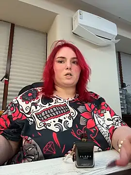 Esteri Moon online show from 02/15/26, 03:44