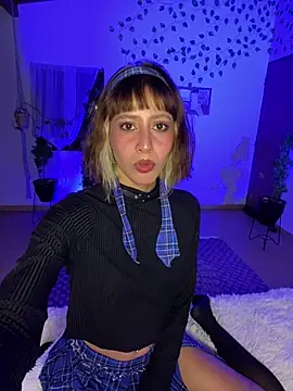 Snapshot of Capricornmystic1 chatting on 02/07/26, 04:42 Capricornmystic1 online show from 02/07/26, 04:42