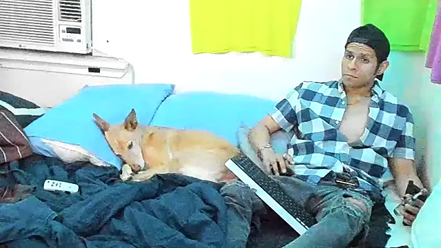 Snapshot of JokerAndyKenwood chatting on 03/03/26, 03:57 JokerAndyKenwood online show from 03/03/26, 03:57