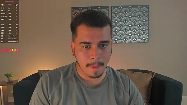 Snapshot of Chriss_Hunt chatting on 02/04/26, 02:17 Chriss Hunt online show from 02/04/26, 02:17