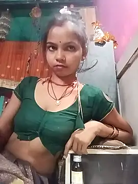 Snapshot of Cut_ikina chatting on 05/10/26, 09:49 Cut ikina online show from 05/10/26, 09:49