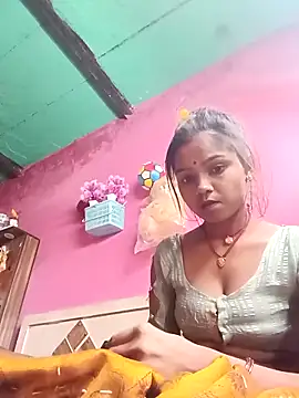 Snapshot of Cut_ikina chatting on 02/14/26, 04:02 Cut ikina online show from 02/14/26, 04:02