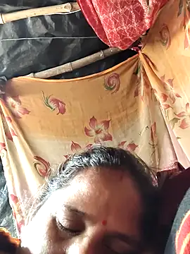 Hot kiran4 online show from 03/18/26, 09:15