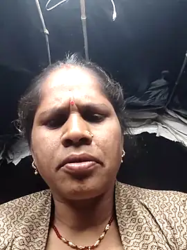 Snapshot of Hot_kiran4 chatting on 02/16/26, 04:16 Hot kiran4 online show from 02/16/26, 04:16