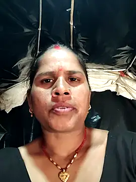 Snapshot of Hot_kiran4 chatting on 02/15/26, 06:47 Hot kiran4 online show from 02/15/26, 06:47