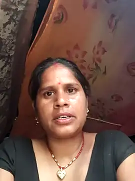 Hot kiran4 online show from 04/01/26, 11:44