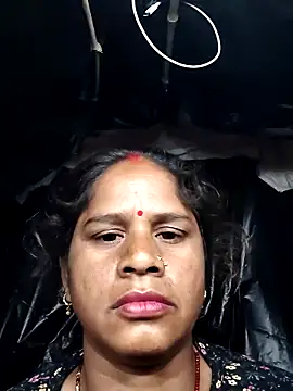 Snapshot of Hot_kiran4 chatting on 02/28/26, 02:00 Hot kiran4 online show from 02/28/26, 02:00