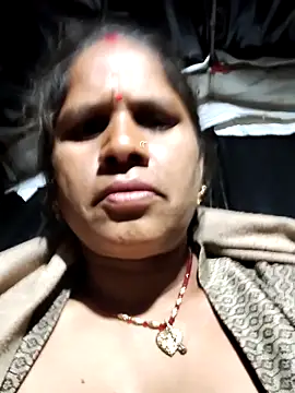 Snapshot of Hot_kiran4 chatting on 02/08/26, 08:28 Hot kiran4 online show from 02/08/26, 08:28