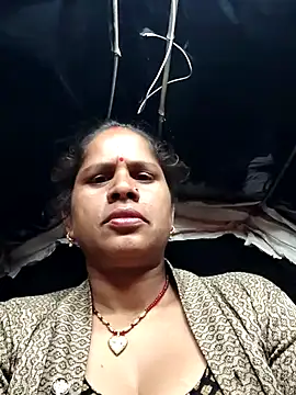 Snapshot of Hot_kiran4 chatting on 02/19/26, 09:50 Hot kiran4 online show from 02/19/26, 09:50