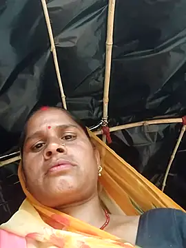 Snapshot of Hot_kiran4 chatting on 02/05/26, 09:27 Hot kiran4 online show from 02/05/26, 09:27