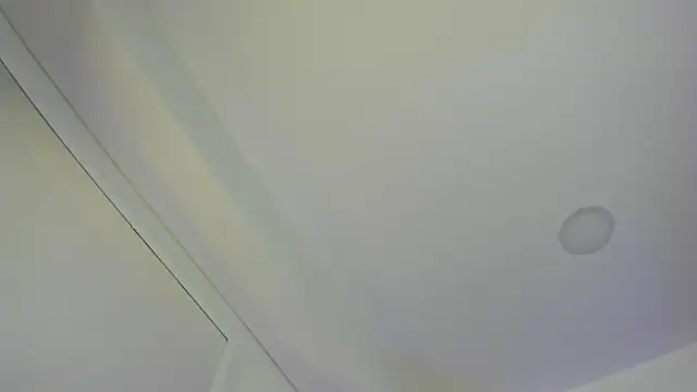 Snapshot of rebeca_taylor chatting on 06/23/26, 03:48 rebeca taylor online show from 06/23/26, 03:48