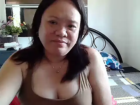 yummychubby29 online show from 03/24/26, 03:39