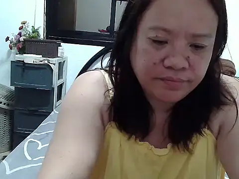 yummychubby29 online show from 03/09/26, 10:19