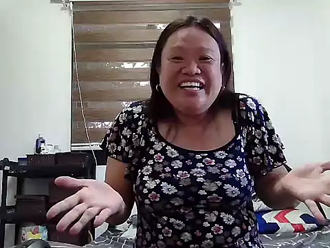 Snapshot of yummychubby29 chatting on 02/03/26, 06:22 yummychubby29 online show from 02/03/26, 06:22