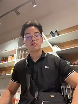 Snapshot of lucas-N888 chatting on 04/08/26, 07:10 lucas-N888 online show from 04/08/26, 07:10