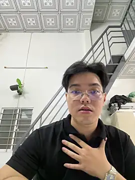 Snapshot of lucas-N888 chatting on 03/15/26, 12:34 lucas-N888 online show from 03/15/26, 12:34