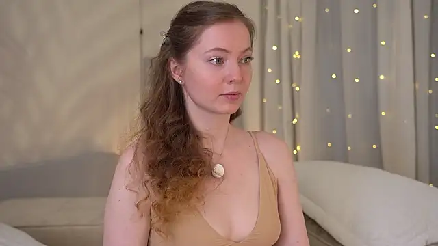 moan elisa online show from 03/21/26, 01:51