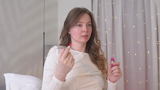 Snapshot of moan_elisa chatting on 03/01/26, 04:01 moan elisa online show from 03/01/26, 04:01