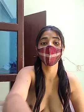 Kitti-Sharma online show from 04/23/26, 08:10