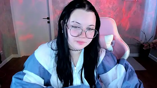 Kira G0ld online show from 04/10/26, 01:01