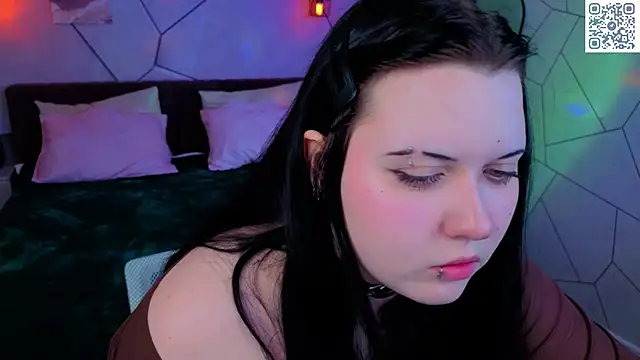 Kira G0ld online show from 05/16/26, 10:36