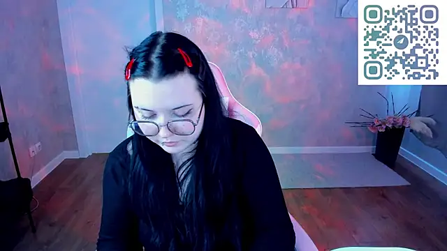 Kira G0ld online show from 04/11/26, 07:45