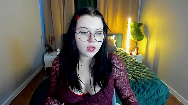 Kira G0ld online show from 03/05/26, 01:02