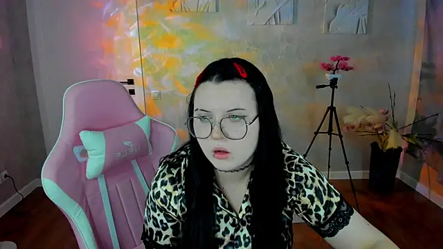 Kira G0ld online show from 03/23/26, 01:06