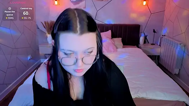 Kira G0ld online show from 05/31/26, 08:31