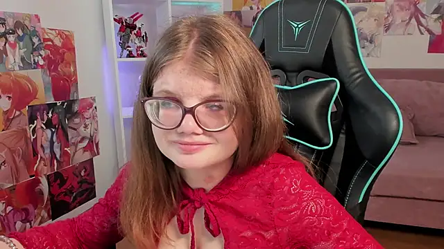 ChloeHalses online show from 03/27/26, 06:31