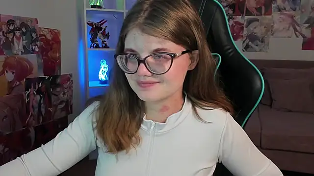 ChloeHalses online show from 03/06/26, 06:36