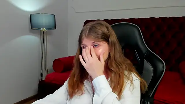 ChloeHalses online show from 07/09/26, 05:12