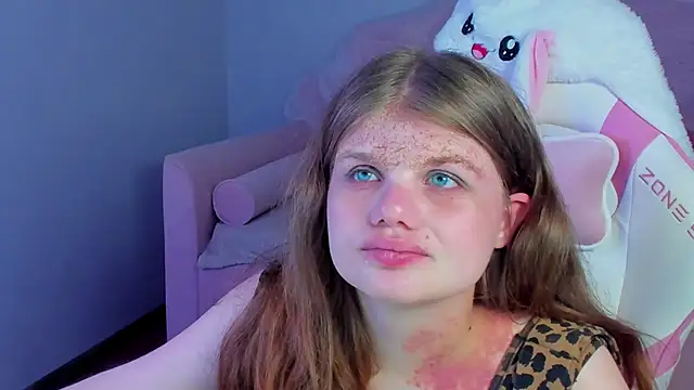 ChloeHalses online show from 05/05/26, 05:05