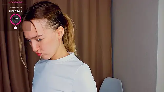 SupakuChan online show from 02/14/26, 08:53