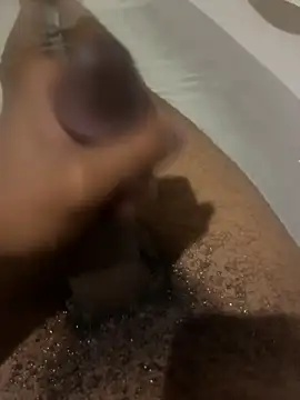 Snapshot of youngsterSA223 chatting on 02/17/26, 07:11 youngsterSA223 online show from 02/17/26, 07:11