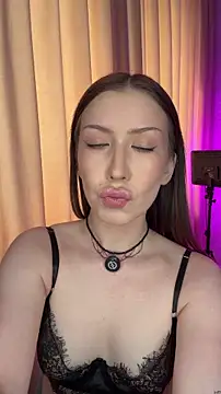 Velvet Hell online show from 04/18/26, 09:11