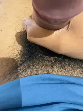 Snapshot of badassmaster42r chatting on 03/03/26, 07:04 badassmaster42r online show from 03/03/26, 07:04