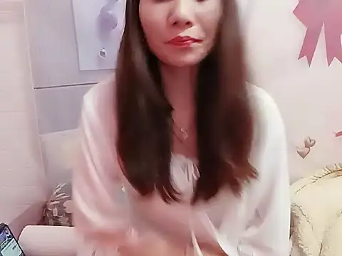 Snapshot of Hello-Kitty001 chatting on 02/12/26, 11:54 Hello-Kitty001 online show from 02/12/26, 11:54