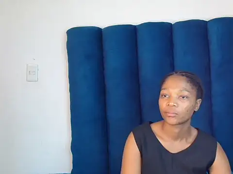 ForeverSexy  online show from 02/15/26, 06:07