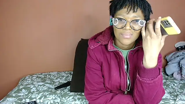 Snapshot of ForeverSexy_ chatting on 06/21/26, 02:56 ForeverSexy online show from 06/21/26, 02:56