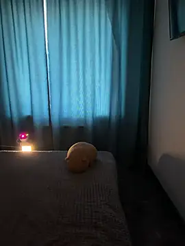 TwinkOliwer online show from 02/11/26, 11:37