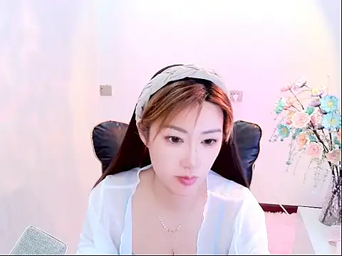 Snapshot of zhuzhu-66 chatting on 06/02/26, 05:40 zhuzhu-66 online show from 06/02/26, 05:40