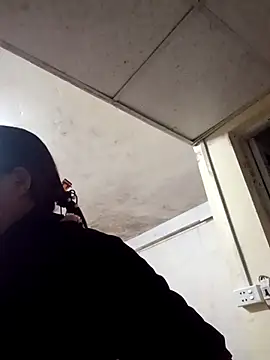 Snapshot of Bigboob_pussyxx chatting on 02/18/26, 03:37 Bigboob pussyxx online show from 02/18/26, 03:37