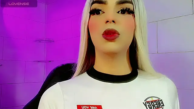 Maddye Fox online show from 05/26/26, 03:15