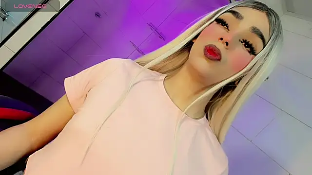 Snapshot of Maddye_Fox chatting on 07/01/26, 03:29 Maddye Fox online show from 07/01/26, 03:29