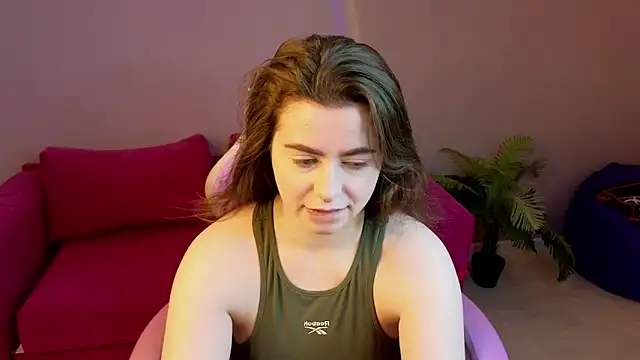 Snapshot of LovingWhisperr chatting on 03/19/26, 01:27 LovingWhisperr online show from 03/19/26, 01:27